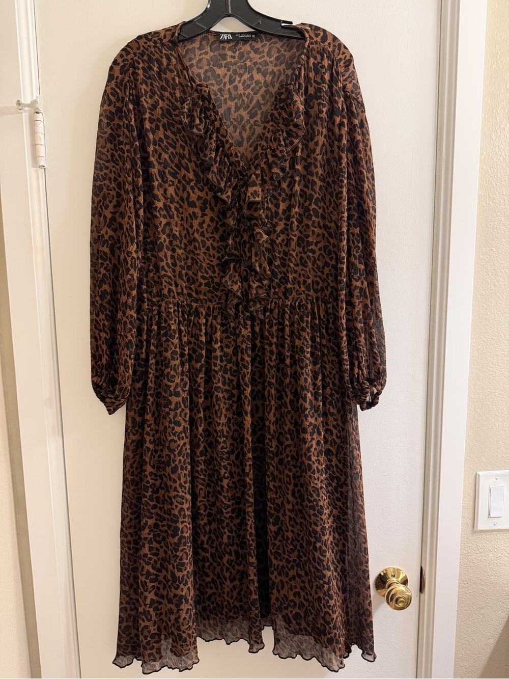 Zara Brown Leopard Ruffle V‑Neck Midi Dress